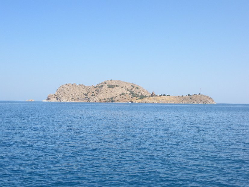 Navigazione verso l'isola di Ahtamar