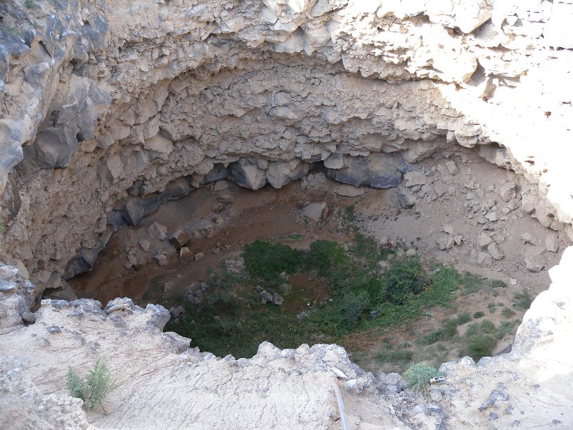 Dogubaiyazit buco prodotto da meteorite sul confine iraniano